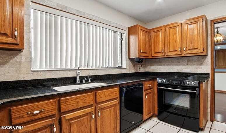 Image 2 For 833 Pierson Drive