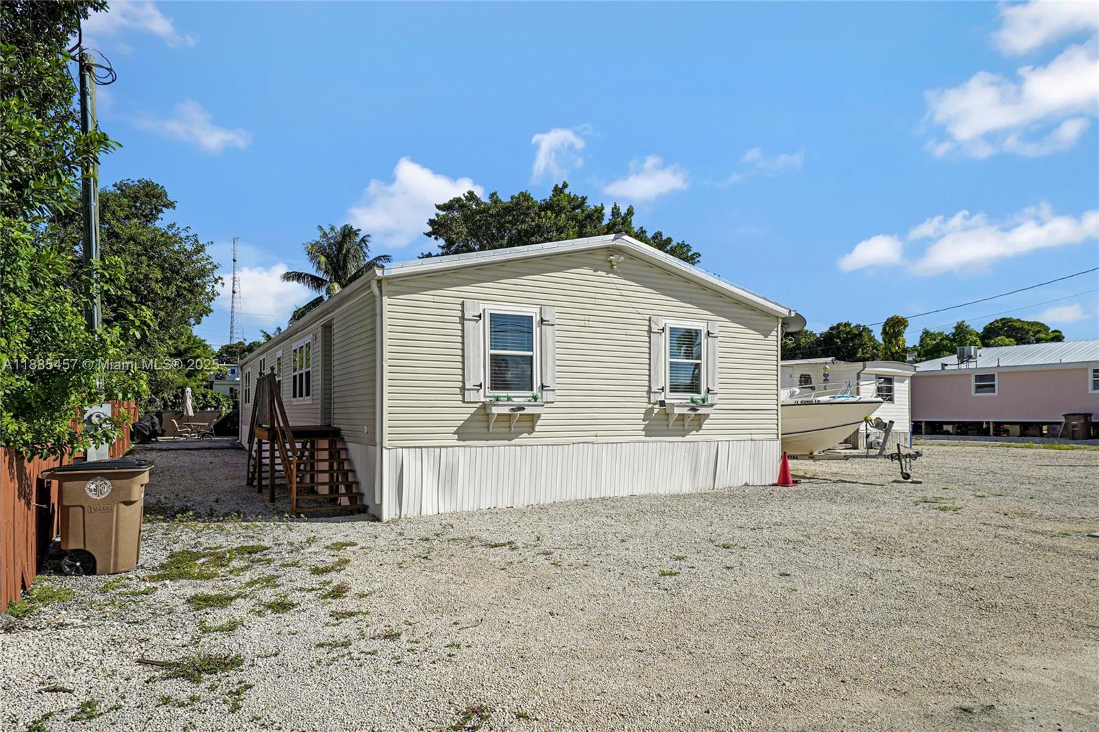 Property photo # 0