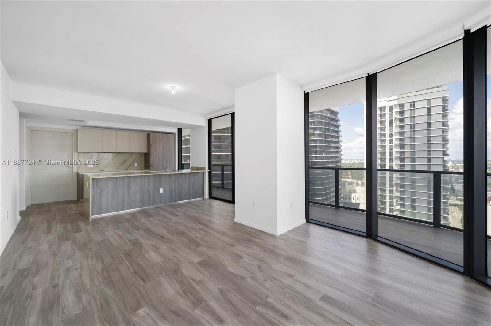Property photo # 8