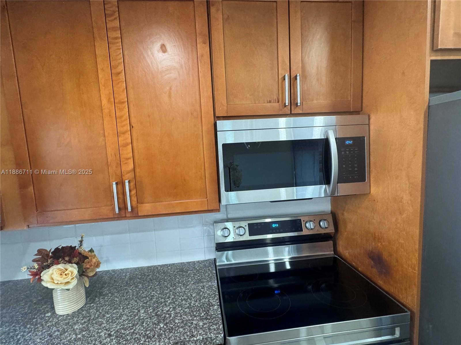 Property photo # 8