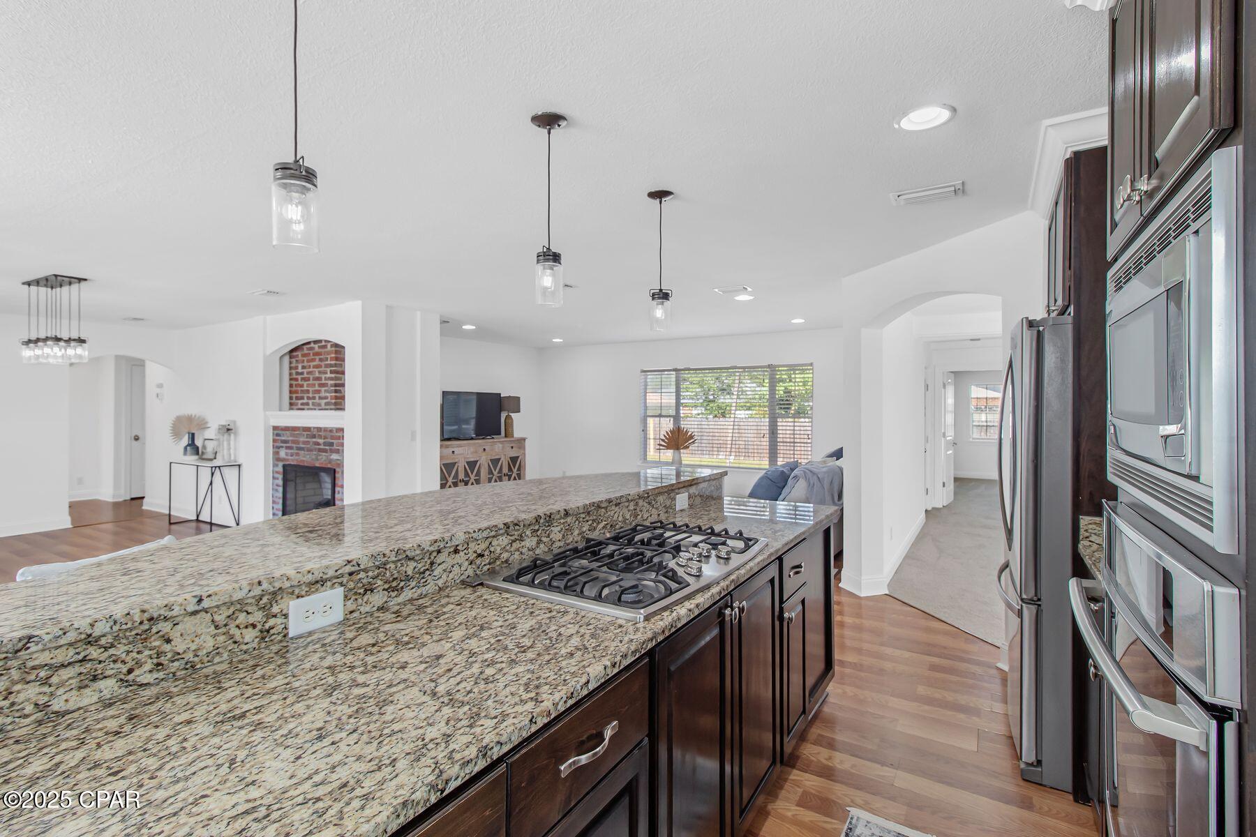 Image 12 For 212 Cove Terrace Drive