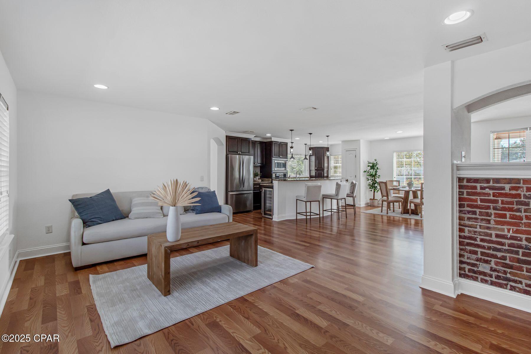 E7aiuvqqsujtmwigsant0mpxzphlrd0r0xthgckx3zi