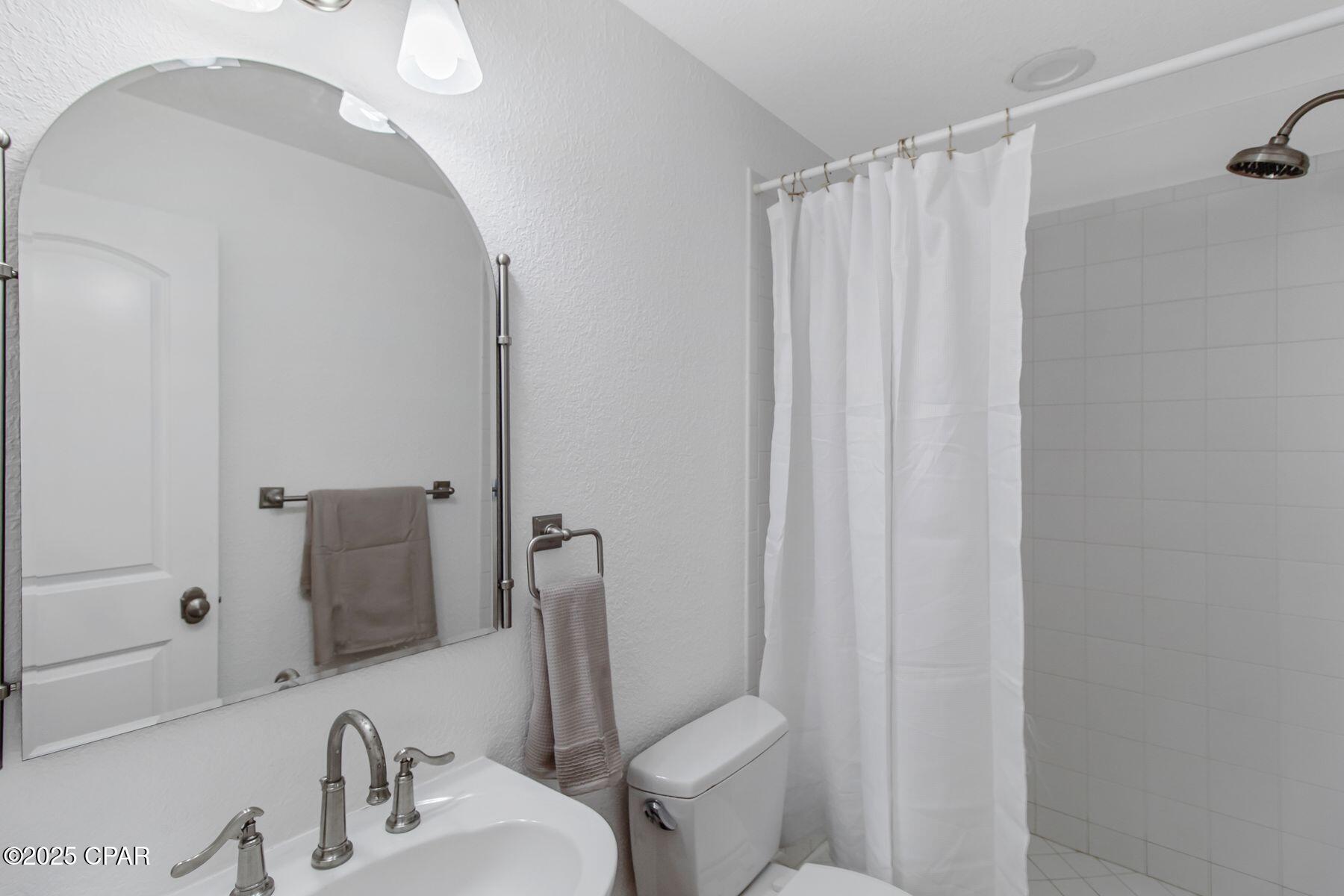 Qiaq Fbz9smwldqmkg0n6i_wmxa1wv0b8uom5nmiluq