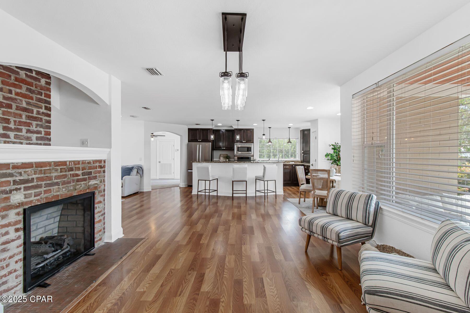 Dxm Oz5bslwl Cncfd3oht_ Ndmuzuvmqivrxqmjeuw