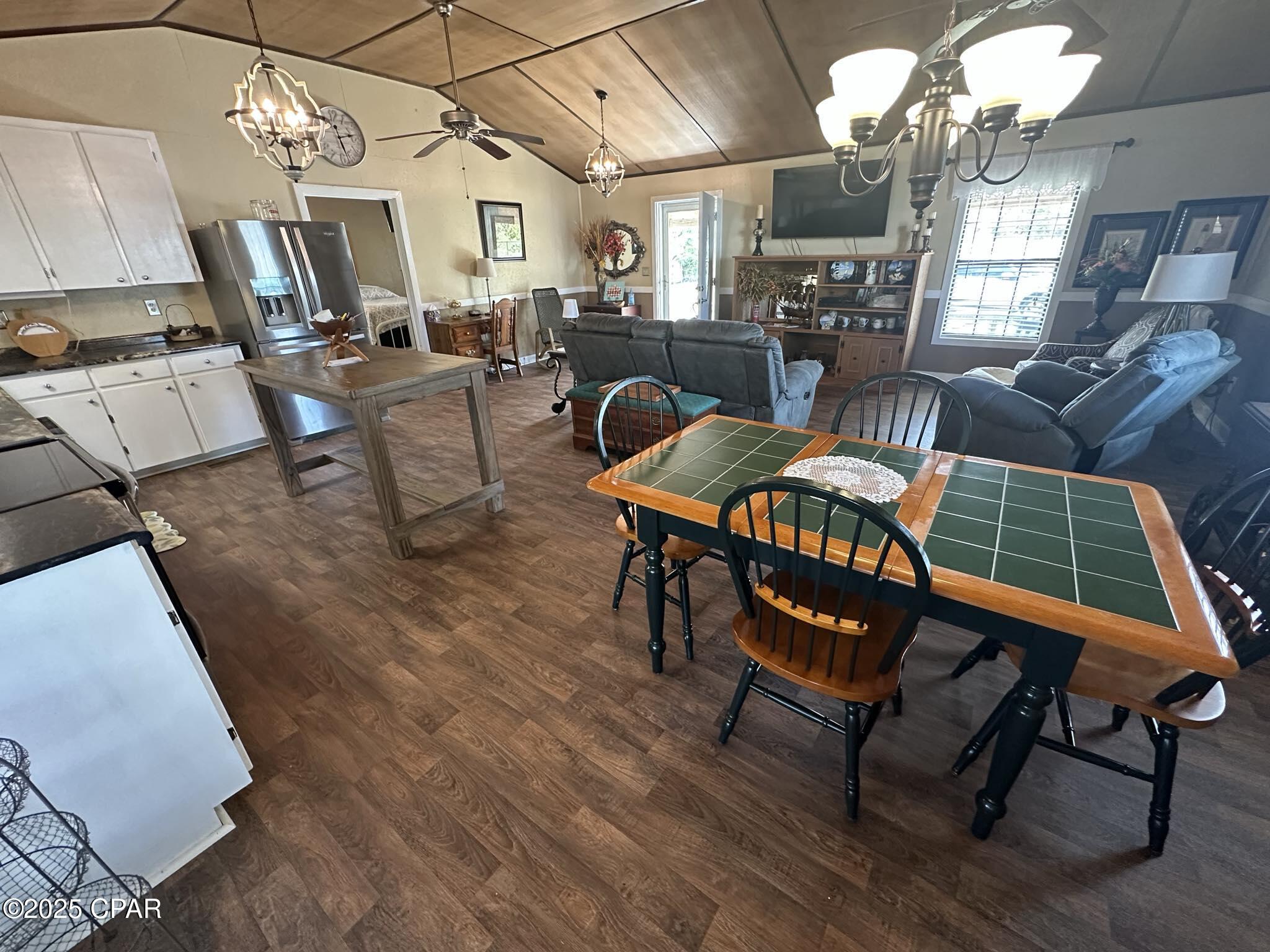 _9 5ylxxrpy Djwbga2mcmt6a 6kvxtgtftbrxndyio