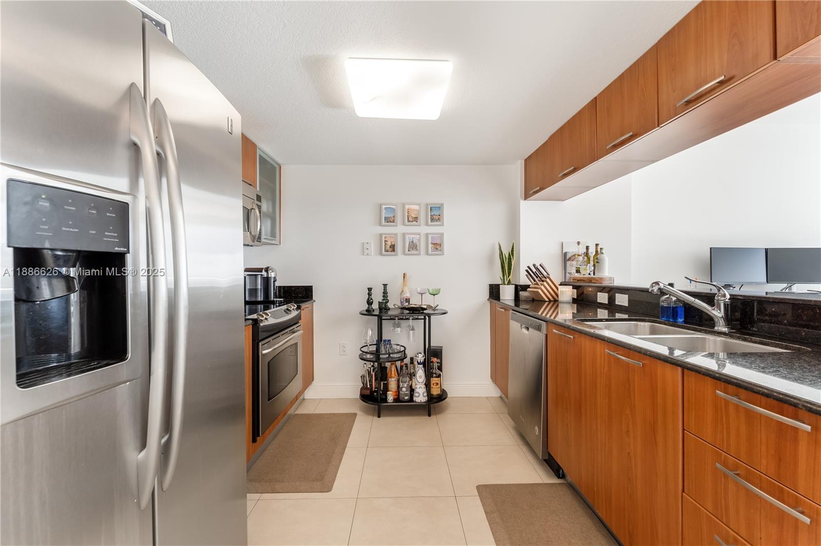 Property photo # 9