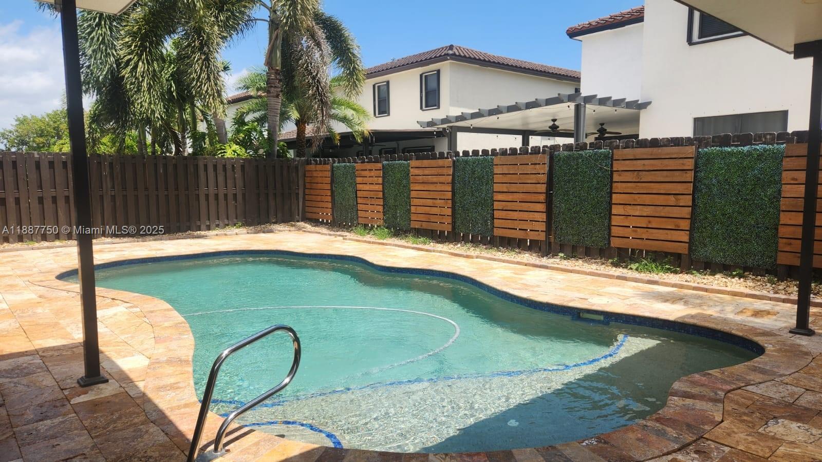 Property photo # 0