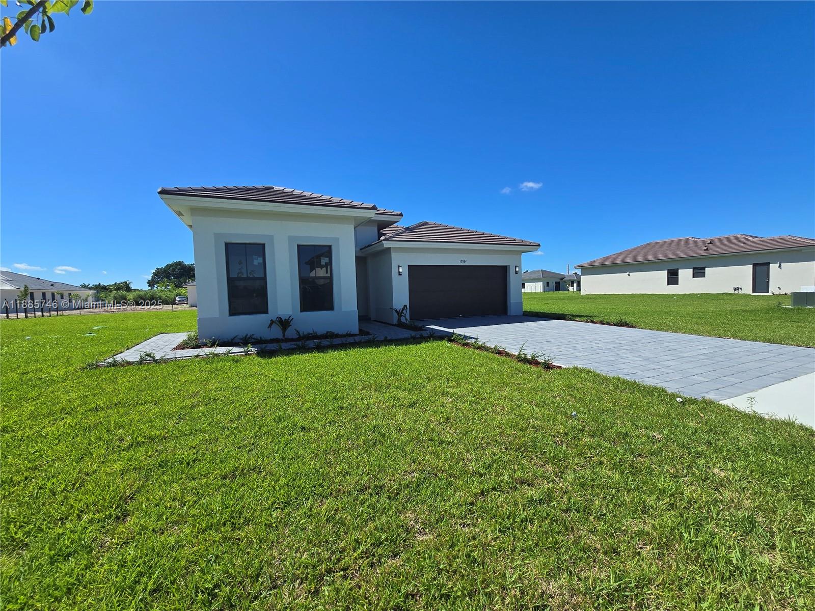 Property photo # 2