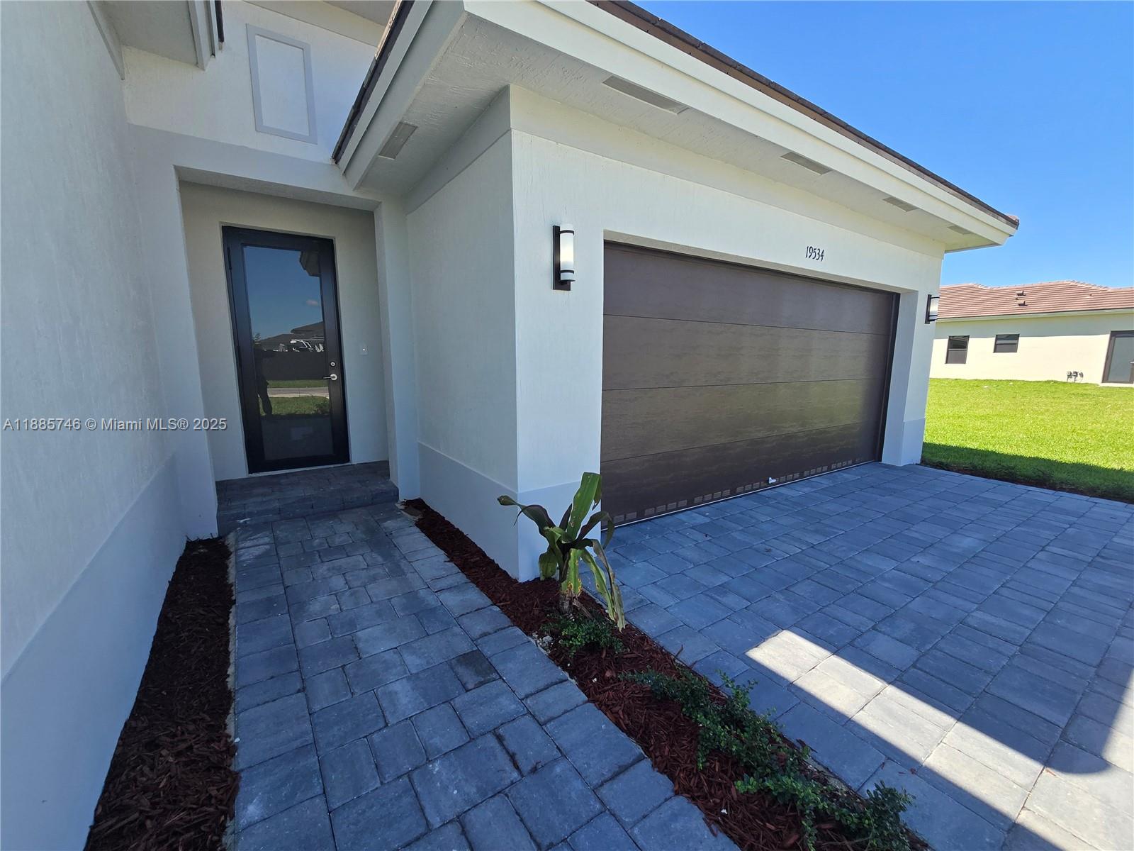Property photo # 9