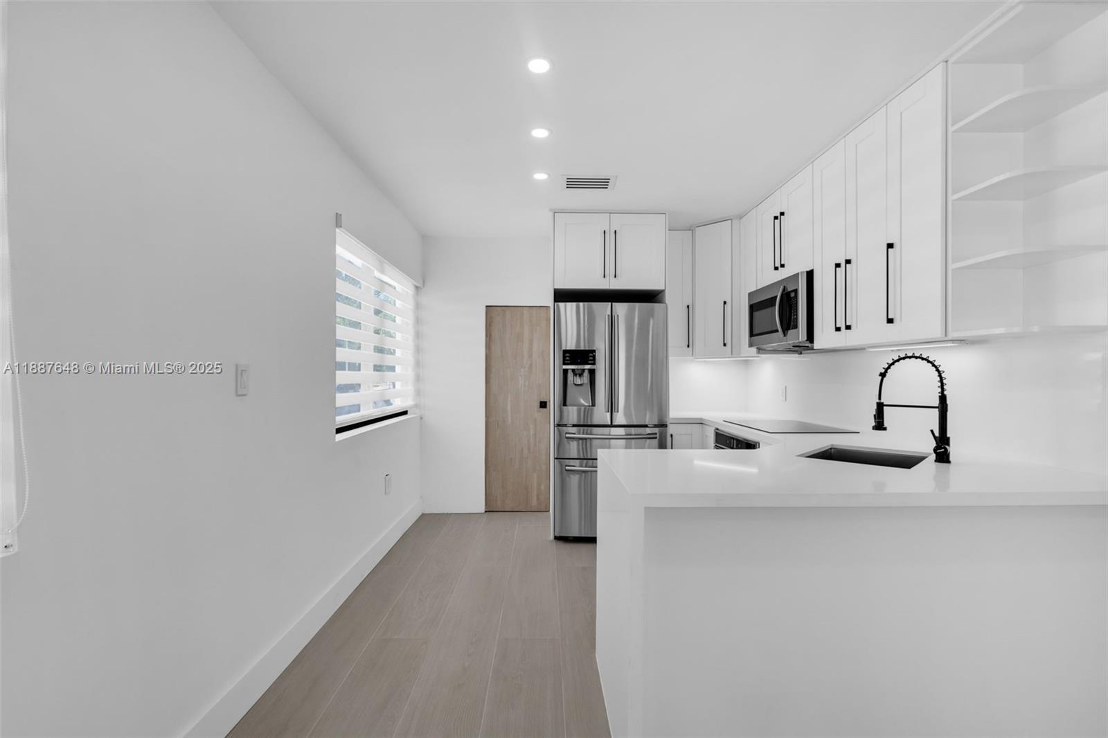 Property photo # 9