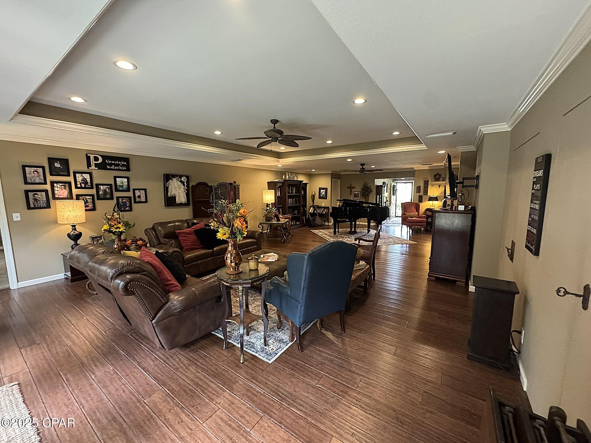 Uhwkysahqabiwxkh6kwtsh7ukmkdrmz6r0nhwfd_nuu