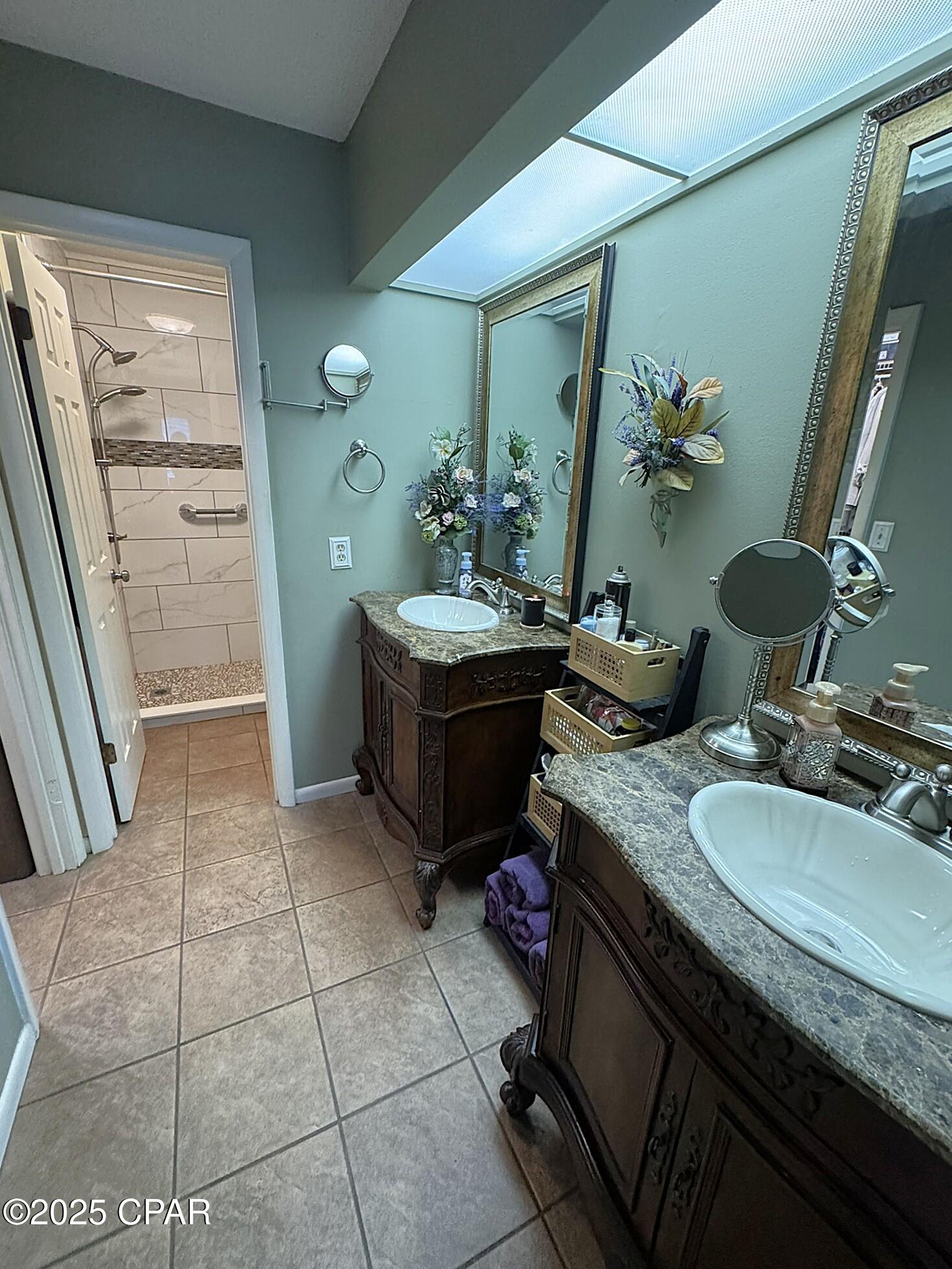 Zwoiu580aapmxa Y5j5jjm44gaj1ccoka Xh0pat0xa