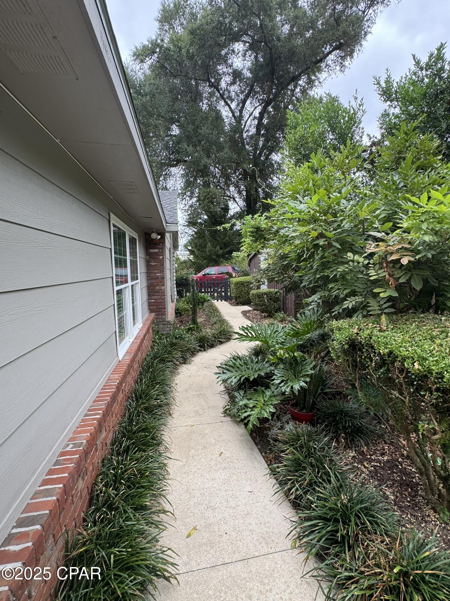 Cqjrw6lvrrtvg45_sfazpqq7kov6xw9sugs7xaahqea