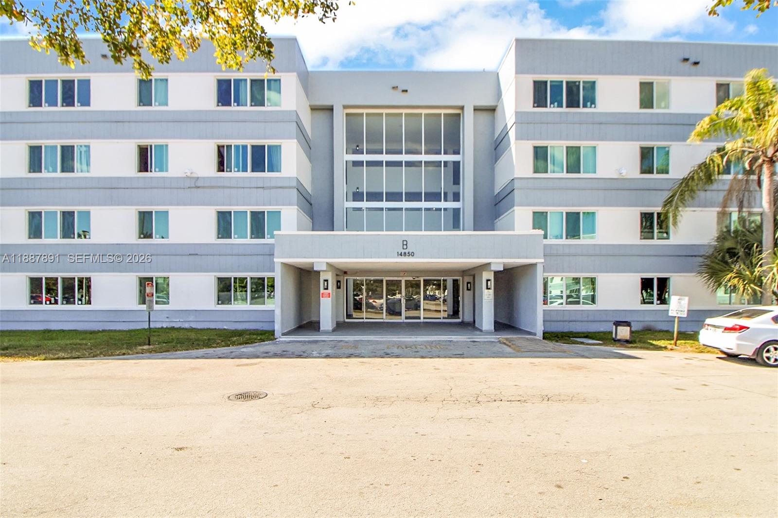 Naranja Lakes Condo No 5