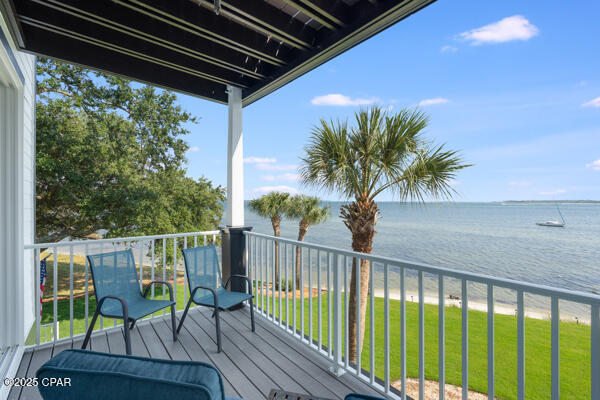 4hogbkttfaxqqcudxlsshzq_difdpnnayugvc6b6dlm