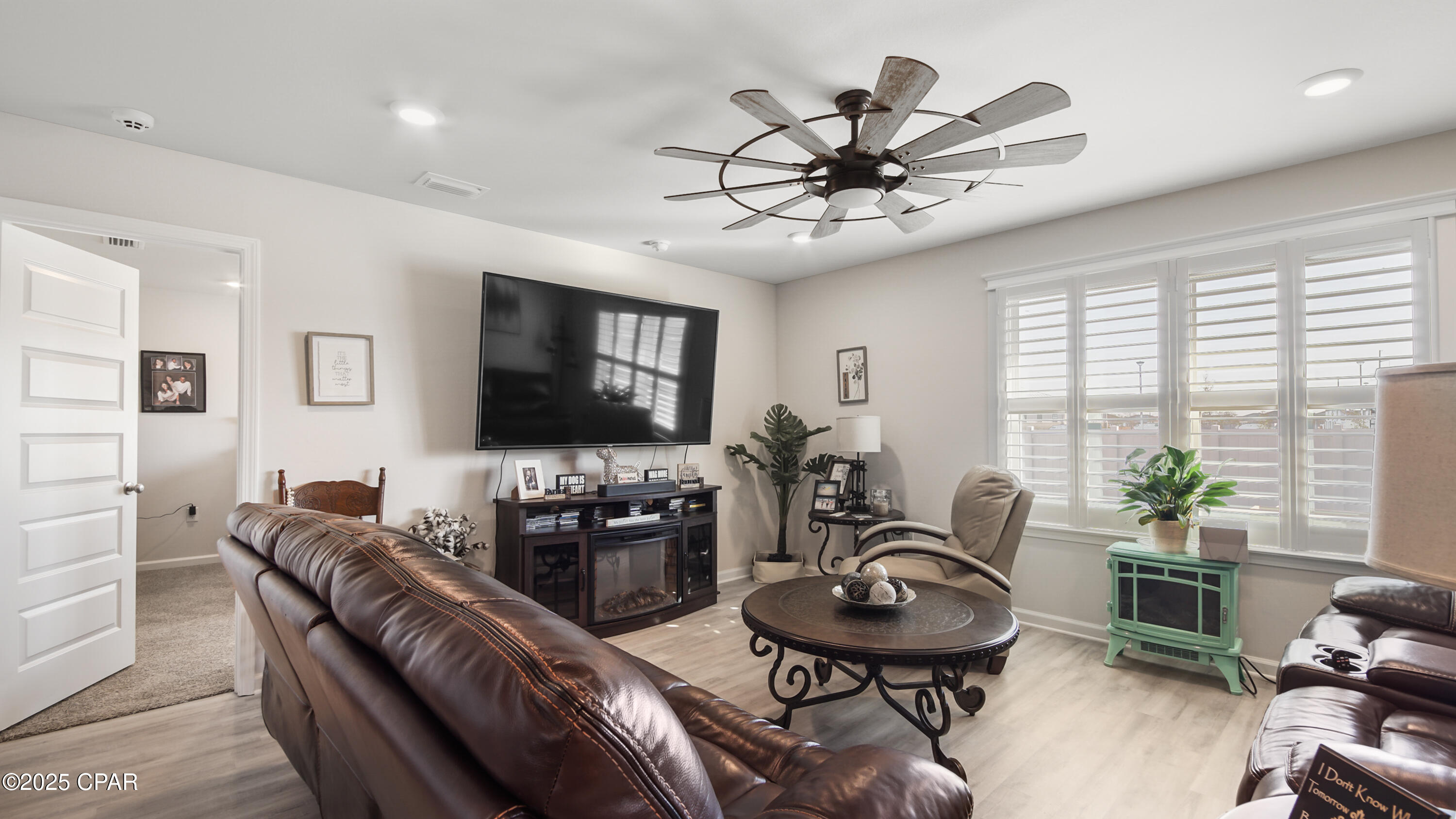 Nzynvimnaitsz Slojz4zfcw4_aeh3eleuegzgbdmp8