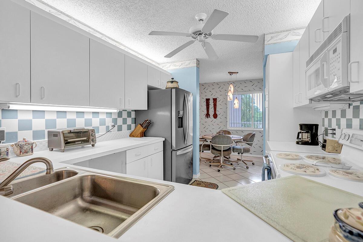 Photo 8 of home located at 7562 Trent Drive 306, Tamarac FL