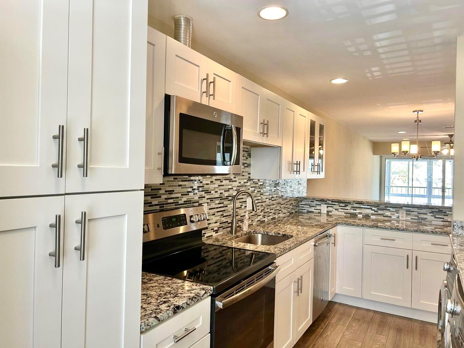 Photo 3 of home located at 2811 SW 15th Street 202, Delray Beach FL