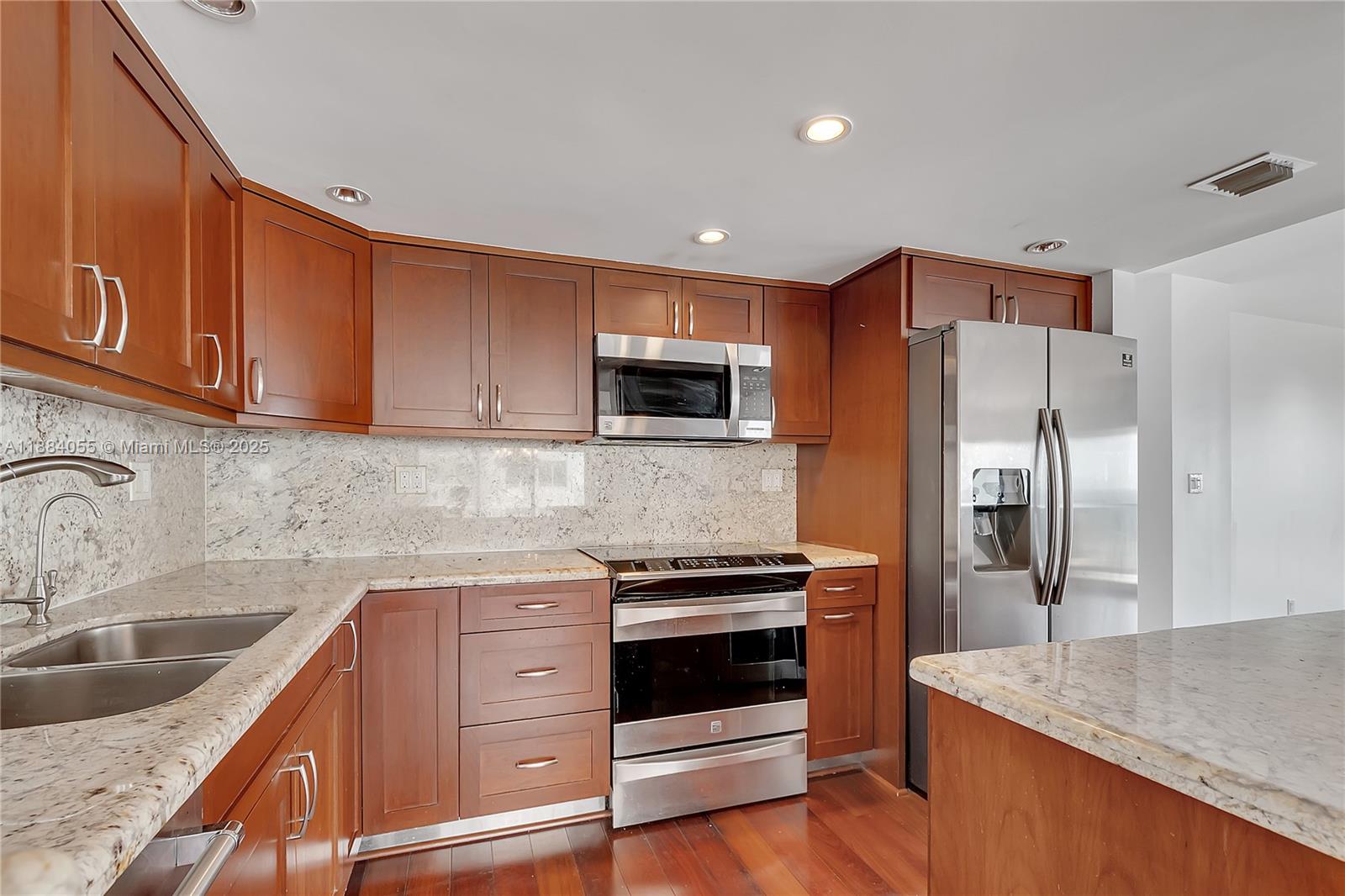 Property photo # 3