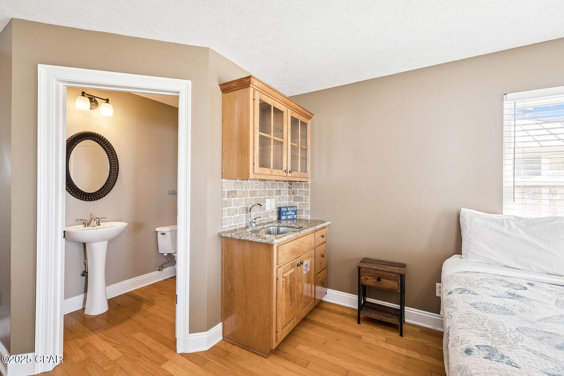 Gq9hmhyvrdyb_0jhx_63lqttckjrwkm2tynjkncx_cg