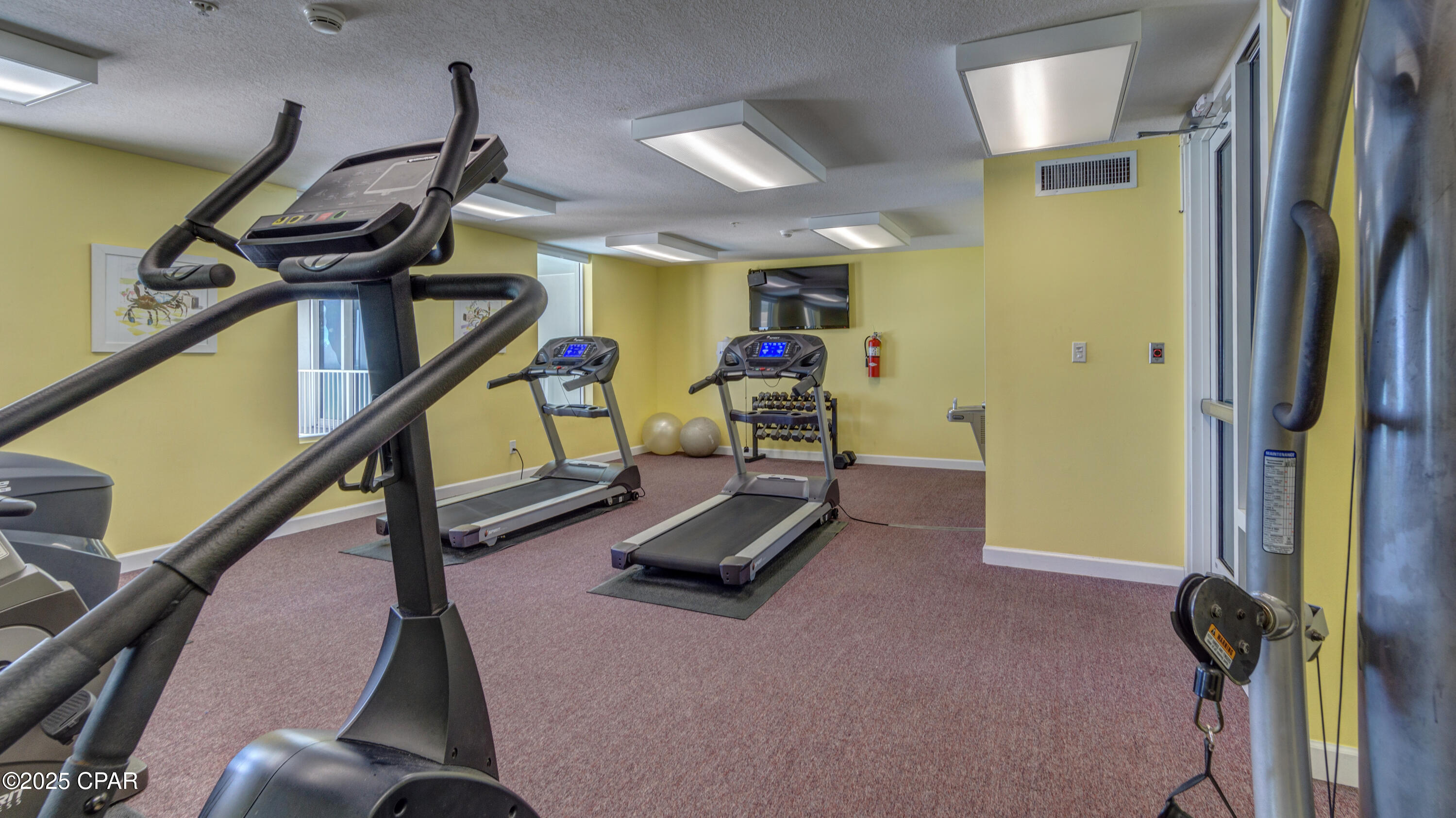 Qlhk0tlqvkhiakdsffd4v91n_rdaifhze6xdfr3avai