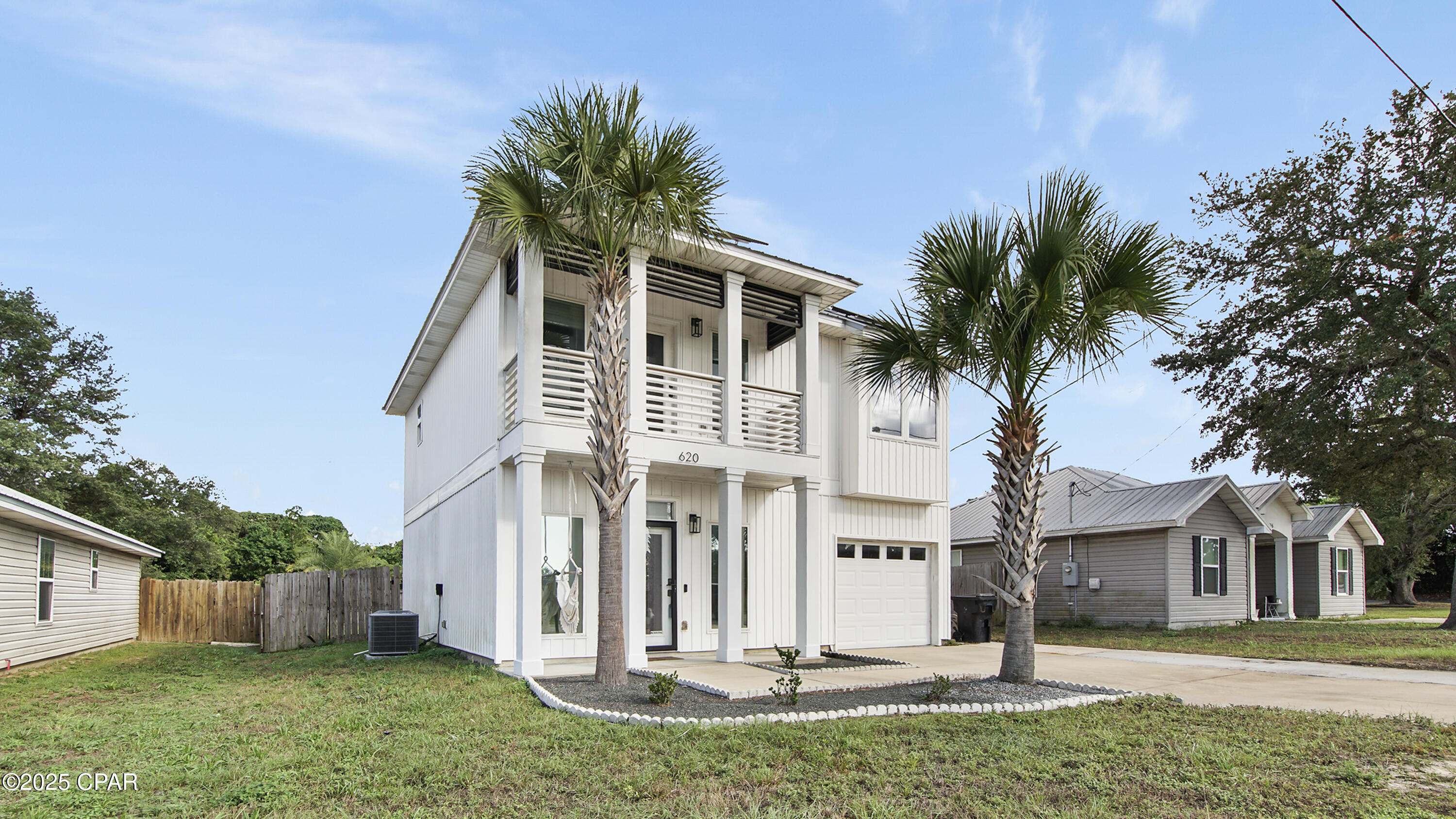 Image 2 For 620 Helen Avenue