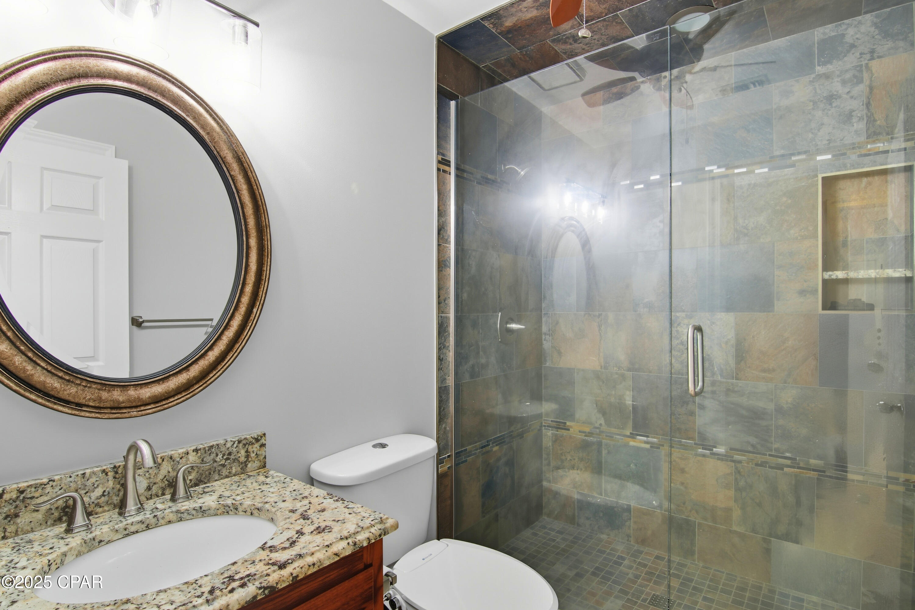 E46oc4hmyqu6p5nkka6wu6wmv93r_segis2nq6qifyi