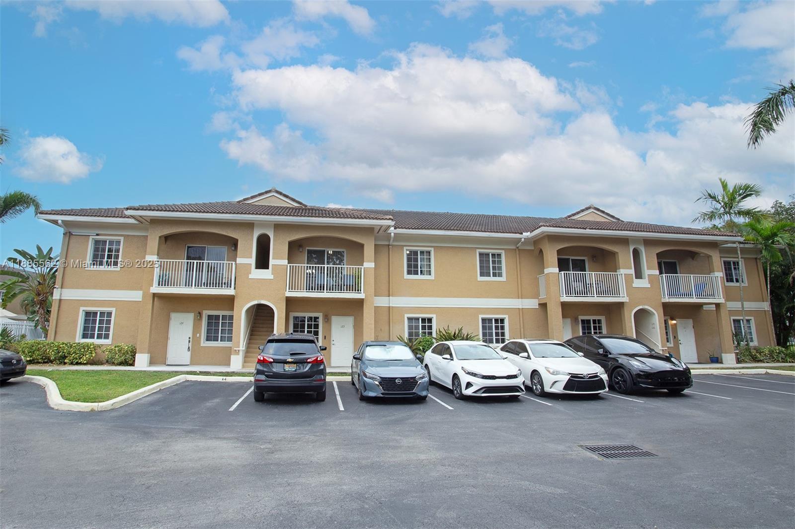 Washington Palms Condo