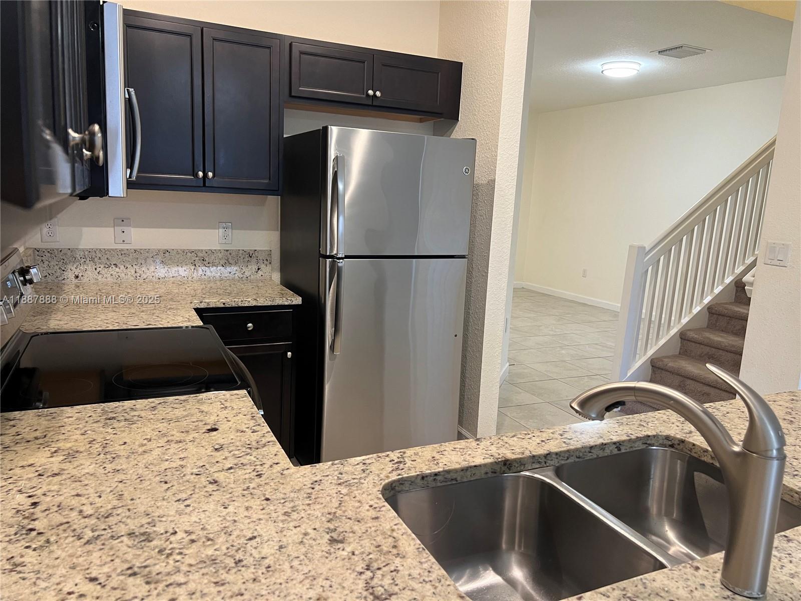 Property photo # 3