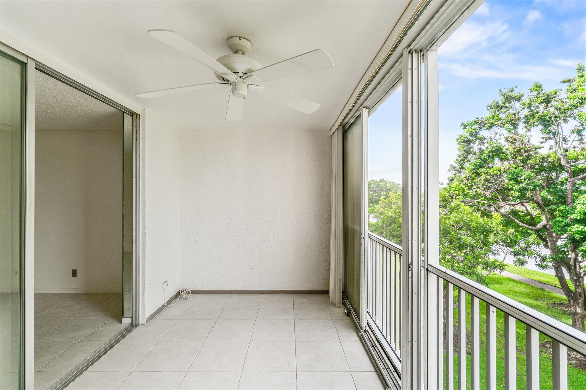 Photo 21 of home located at 14671 Bonaire Boulevard 409, Delray Beach FL