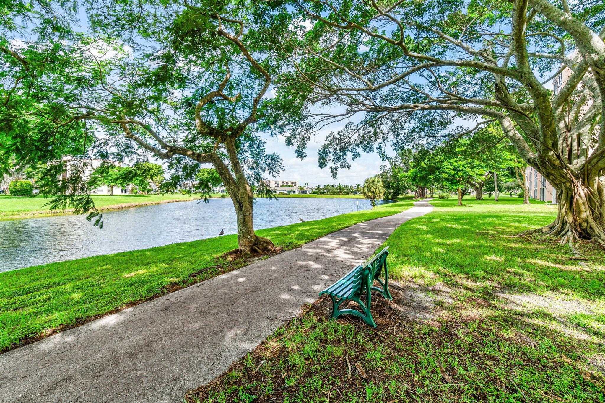 Photo 28 of home located at 14671 Bonaire Boulevard 409, Delray Beach FL