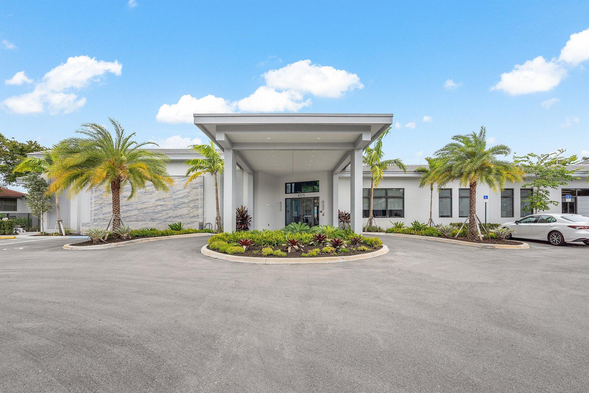 Photo 30 of home located at 14671 Bonaire Boulevard 409, Delray Beach FL