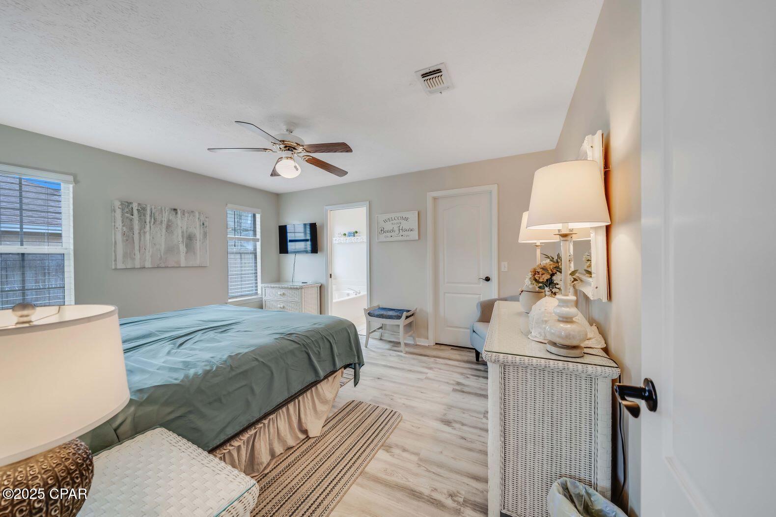 Image 17 For 128 Bonaire Drive