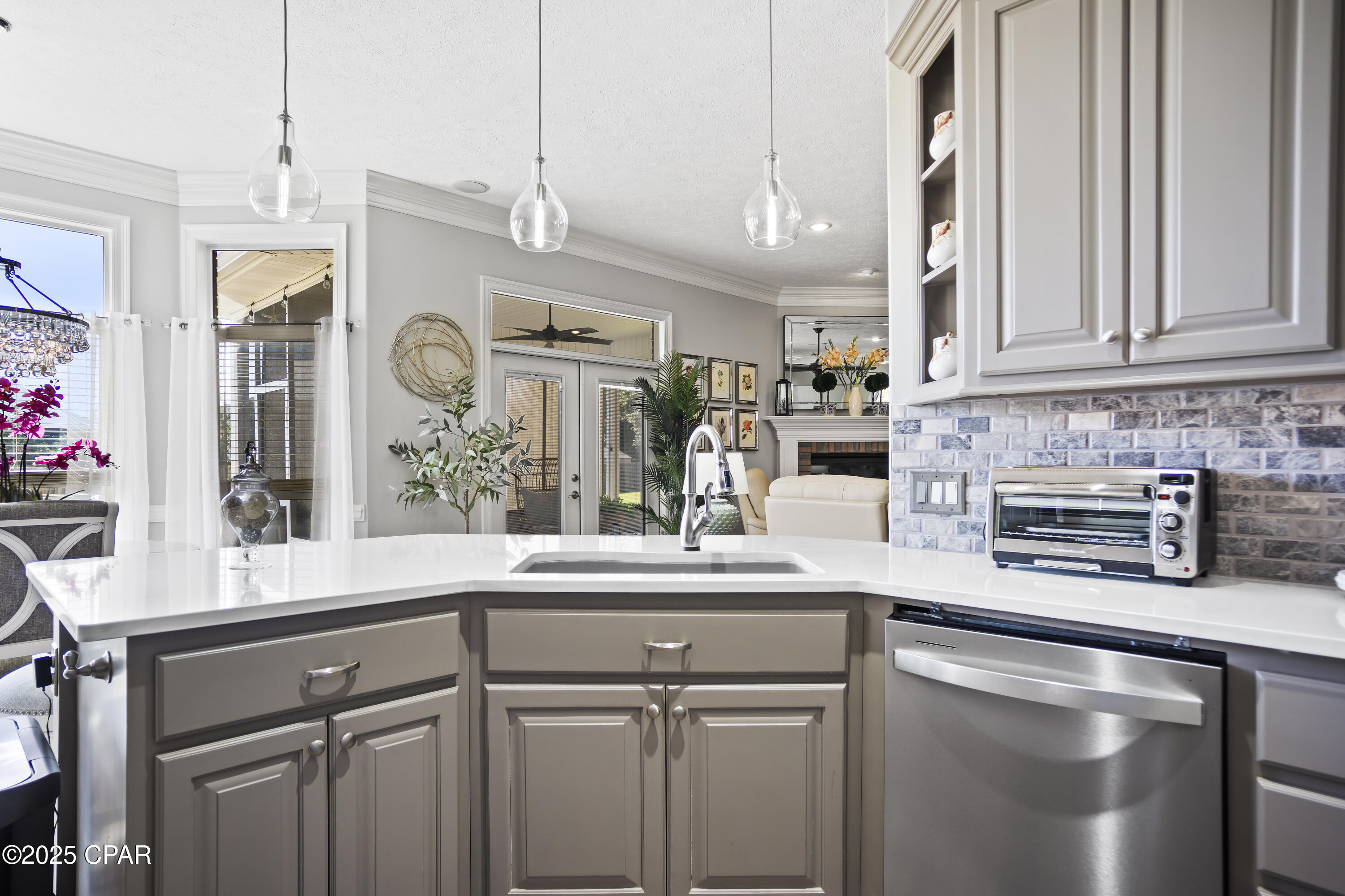 Crm63 W95krh9qcv_ujhld87a1p6upzv6ozzbm4yfro