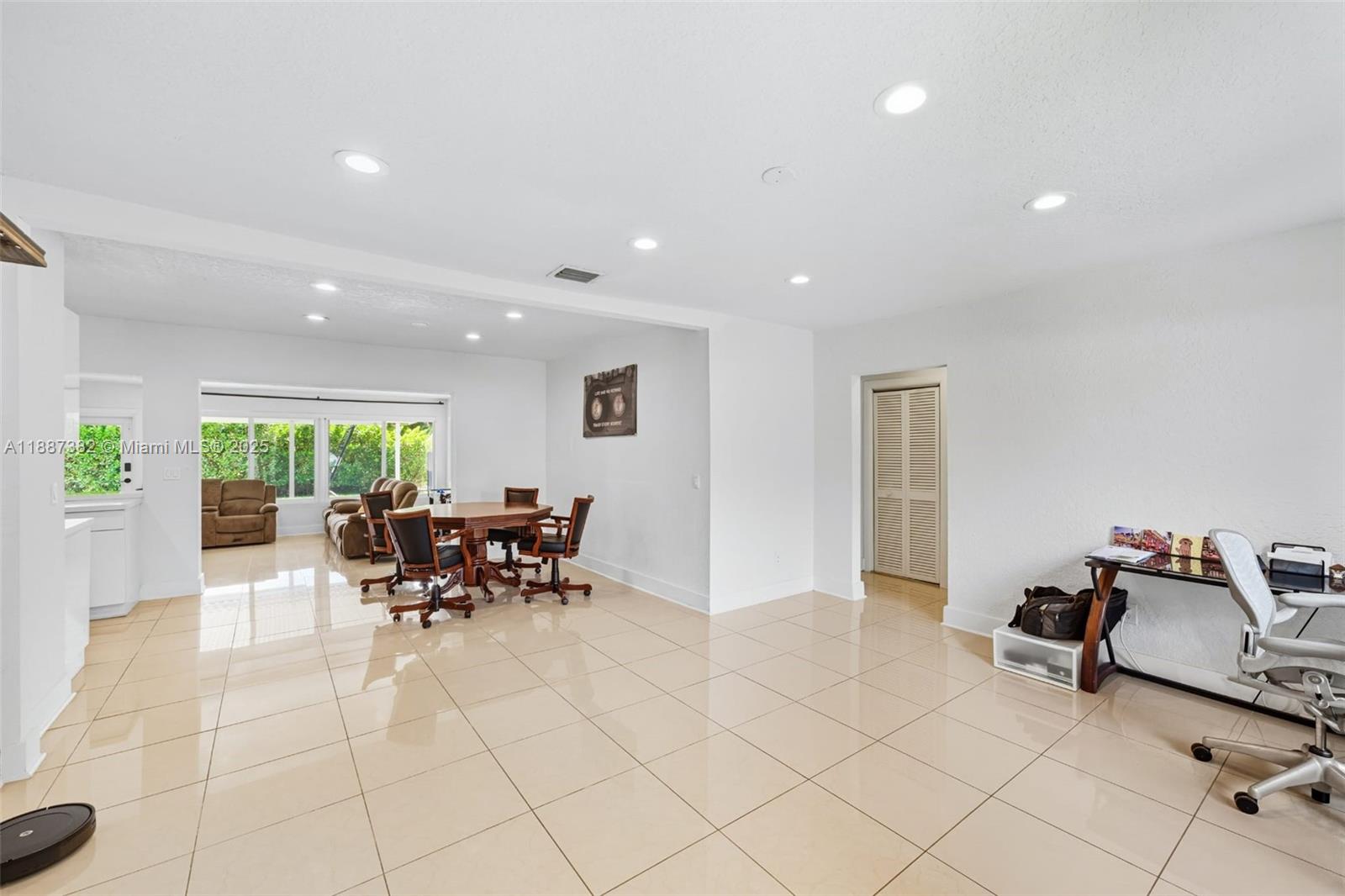Property photo # 7