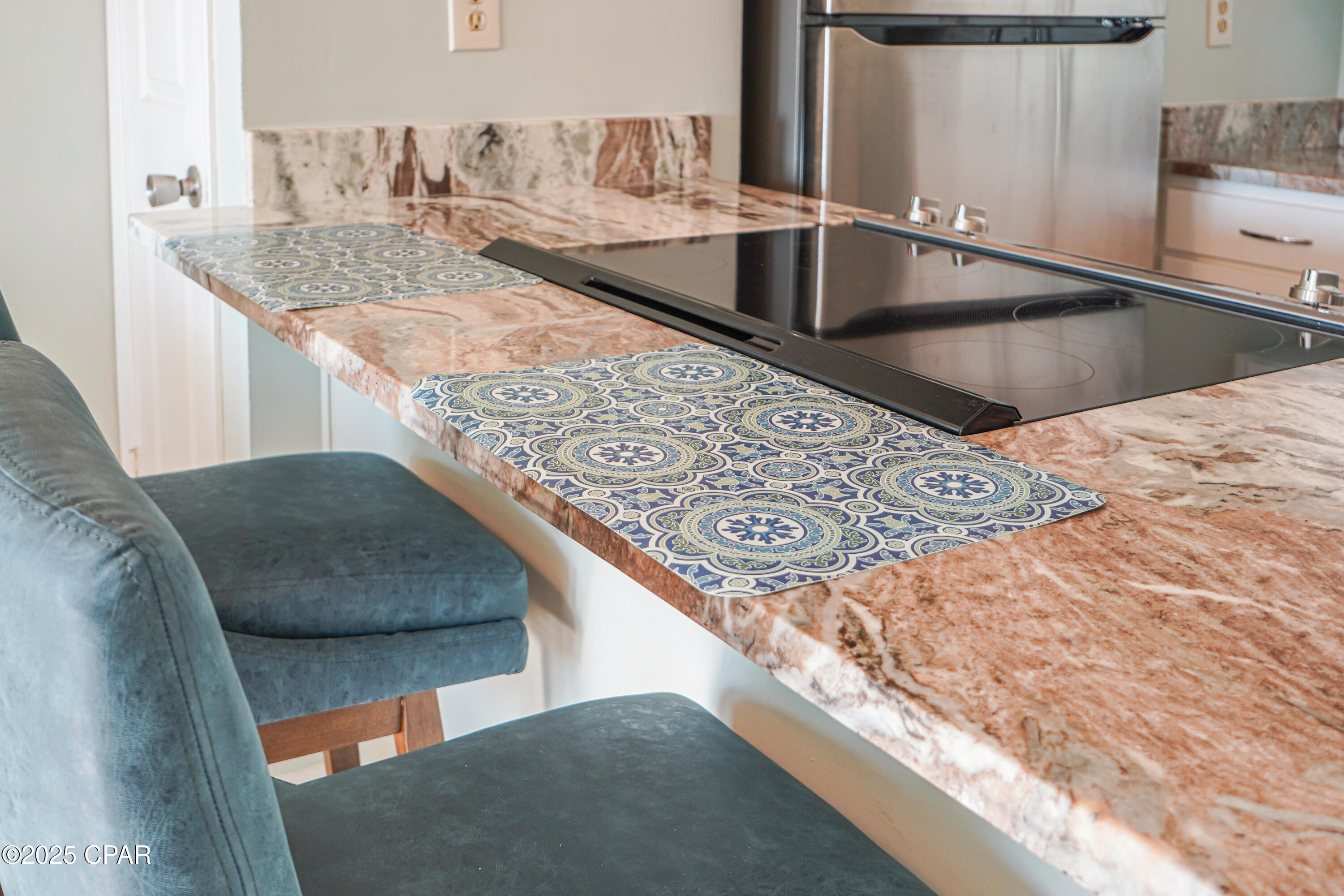 Vad1hxf_xjvzx4eiipmdvxibgqx87dbic4jpsxydgdw