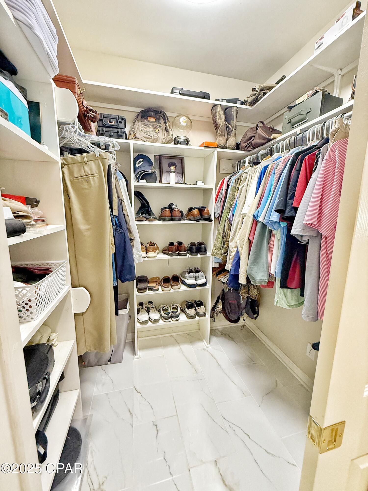 Dt8htwrdk1uhf3mzddrrsss26pzmy_uforbrm5lkts0