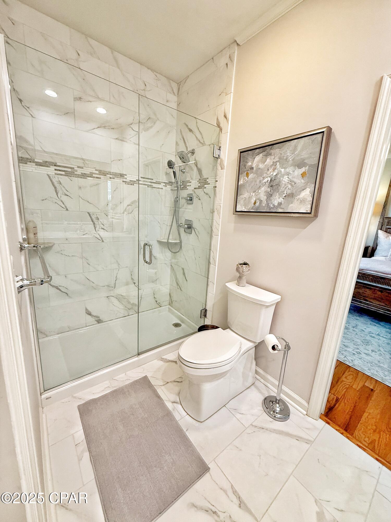 Hiitssqqc Txrad2sewnur2ceew8 Bt0kf4tfl_zufc