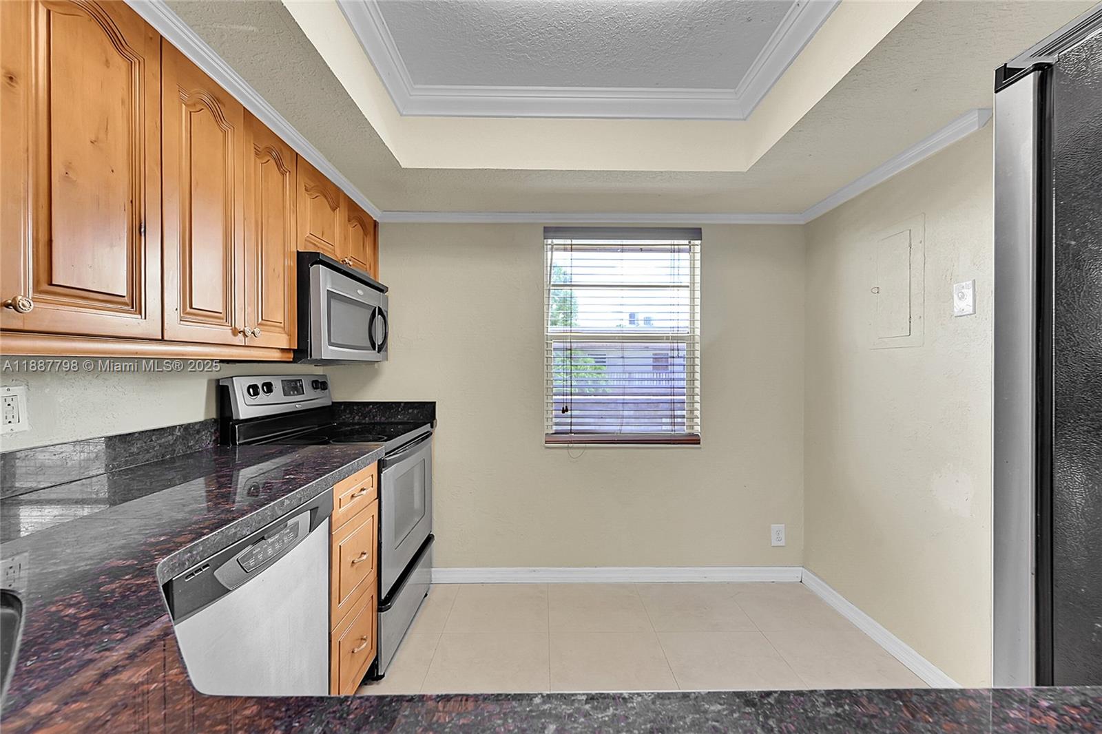 Property photo # 8