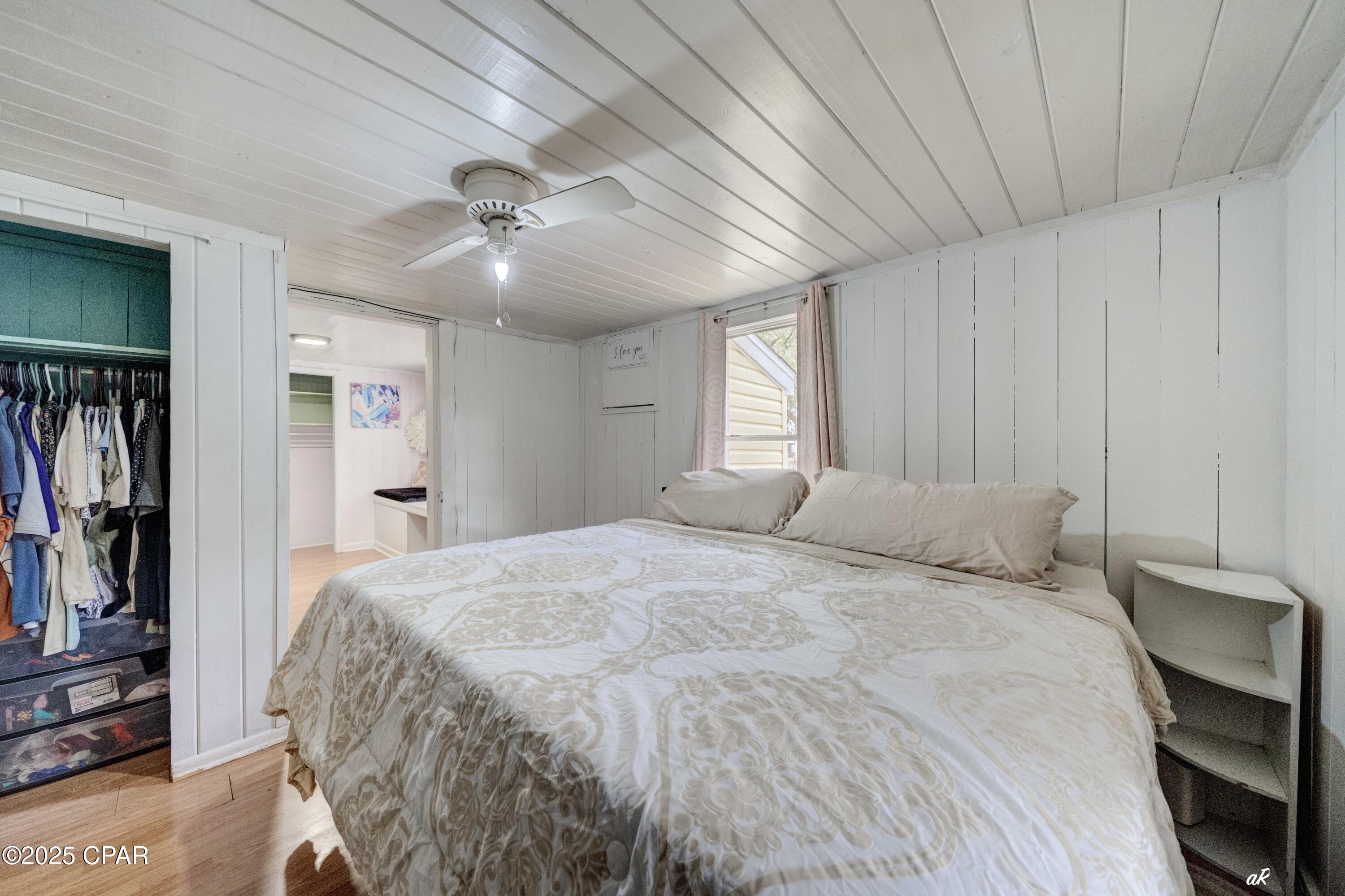 Image 19 For 815 Oakridge Road