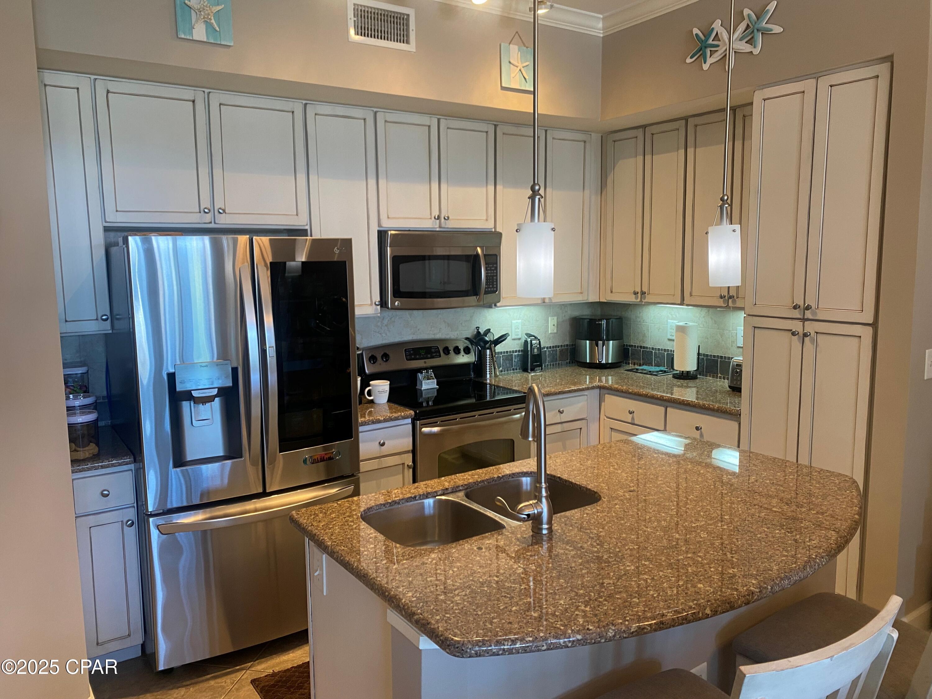 Image 4 For 8700 Front Beach Road 5202