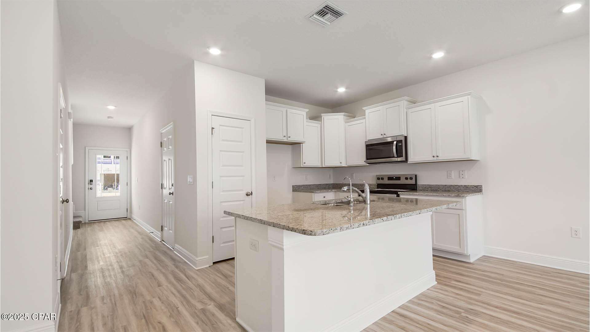 0itl_9hbuwkdia7i7vhjll_jhwab5fv0xqaubtyp Gy