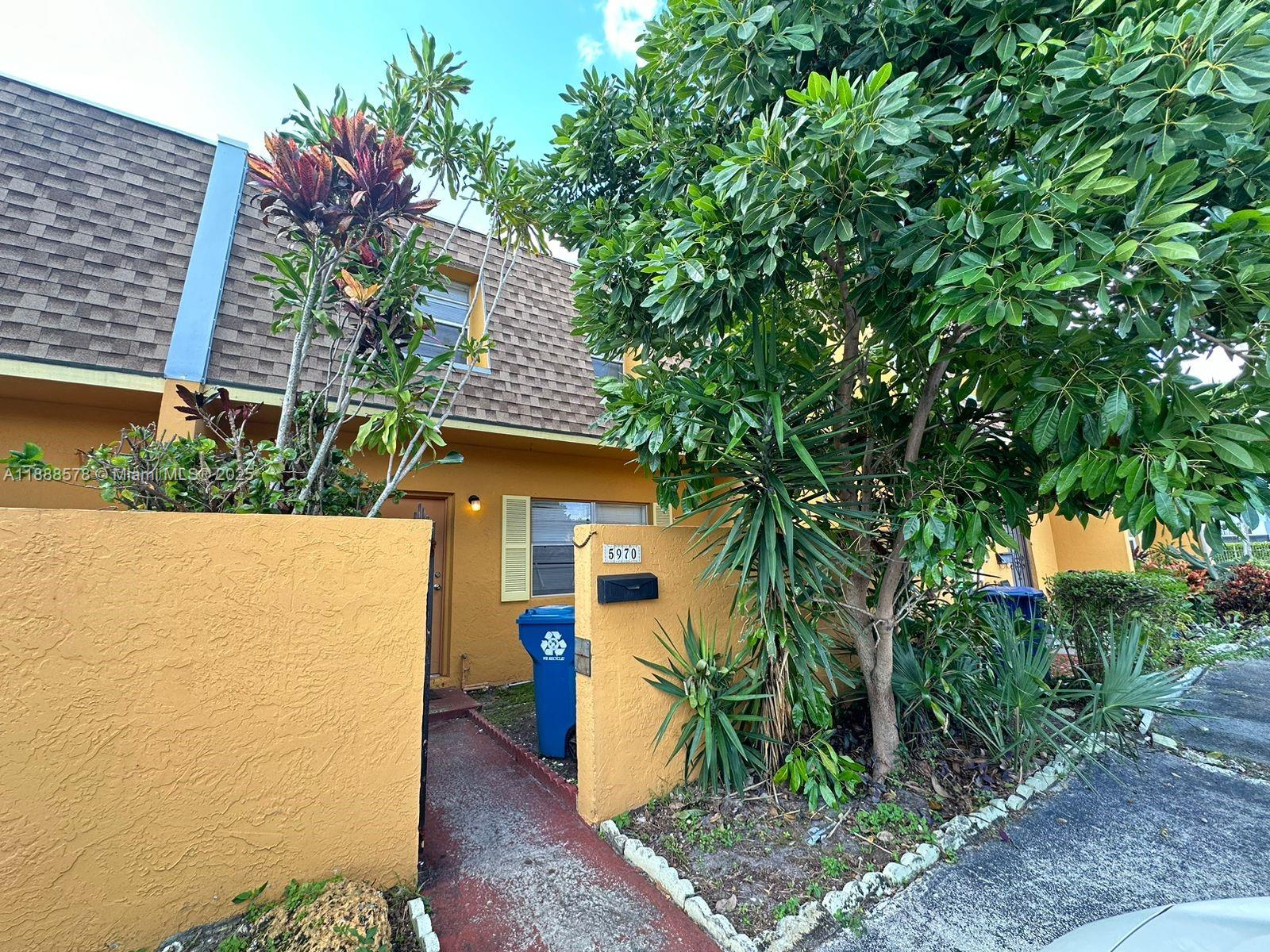 Property photo # 0