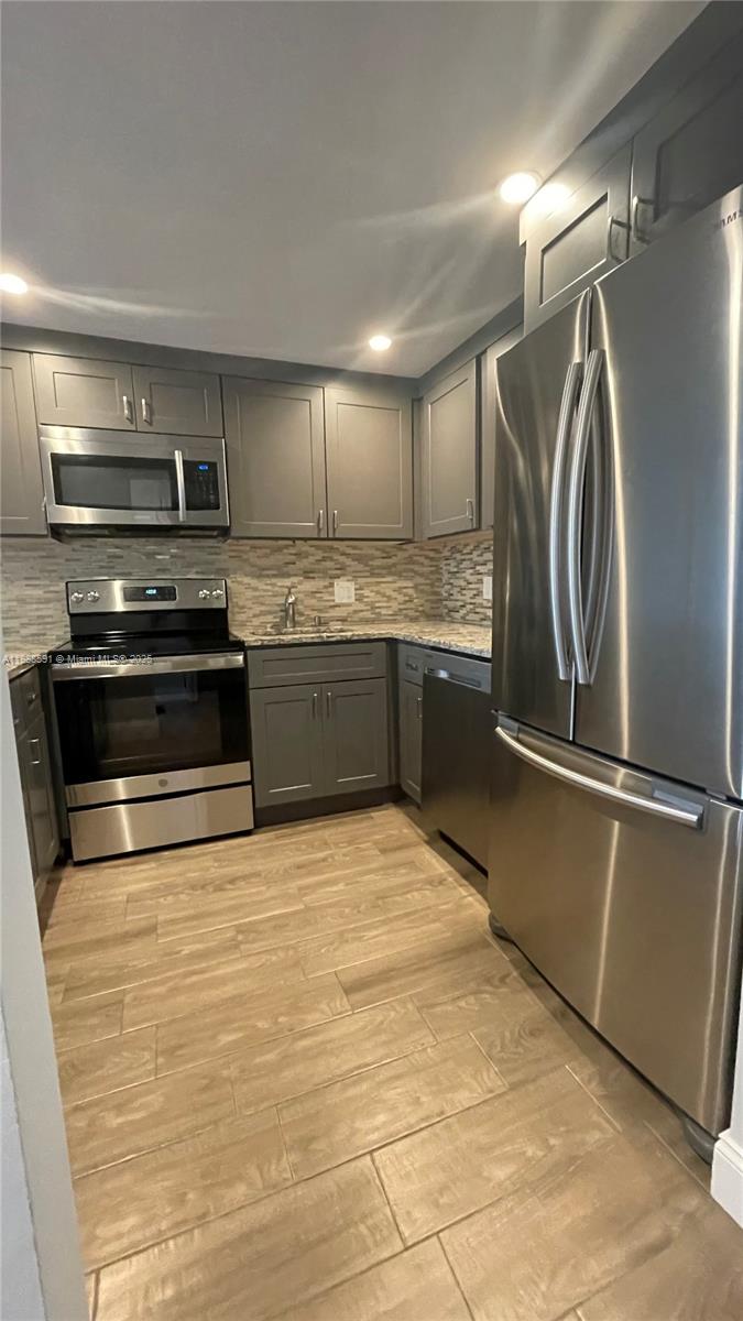 Property photo # 8