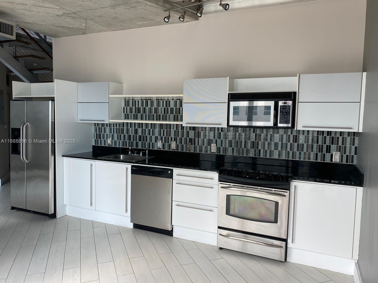 Property photo # 2