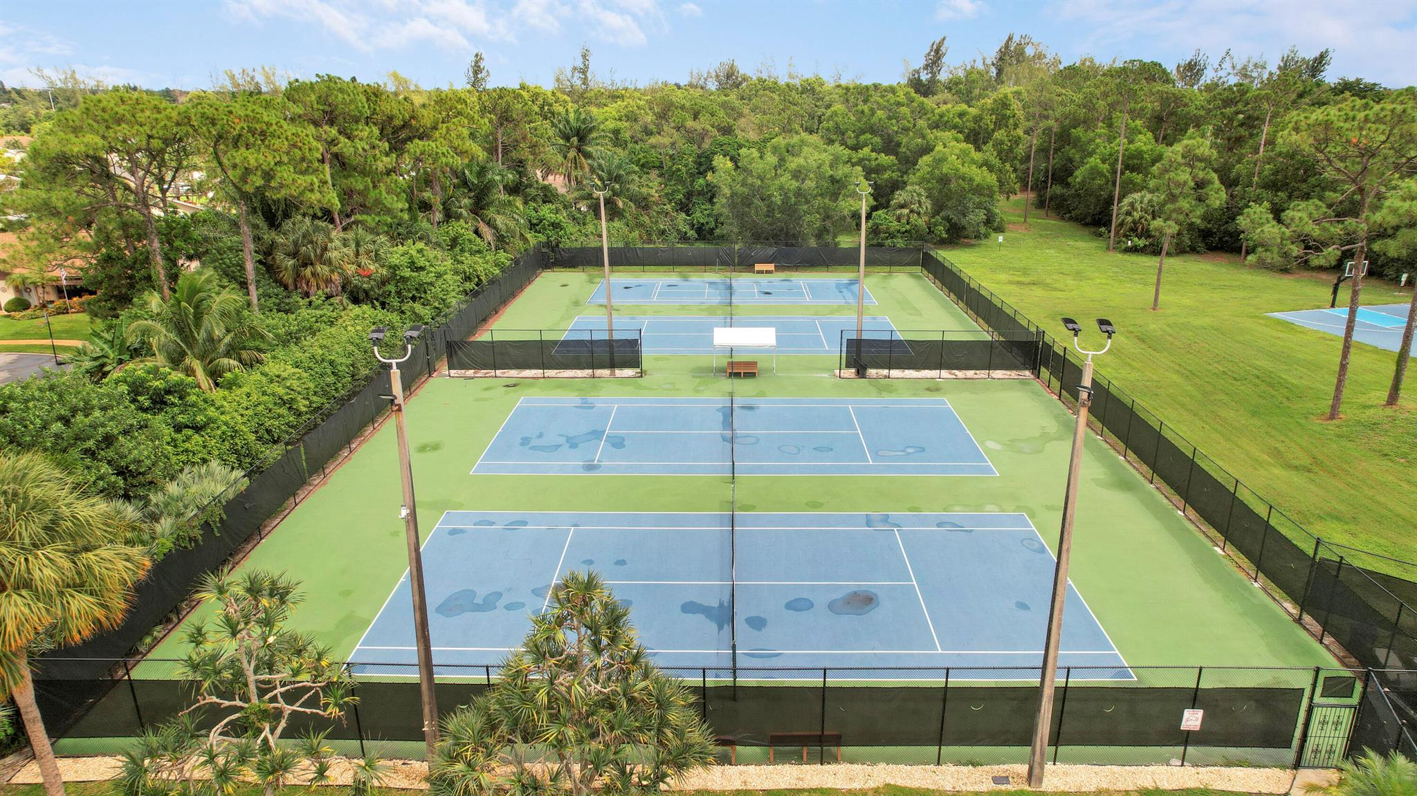 Photo 7 of home located at 8421 Bonita Isle Drive, Lake Worth FL