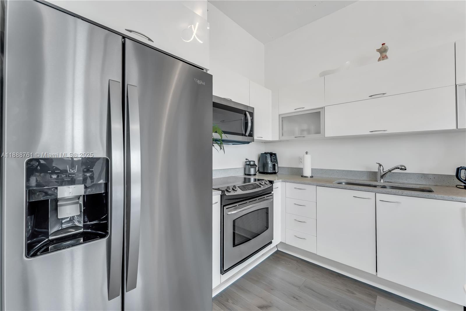 Property photo # 7