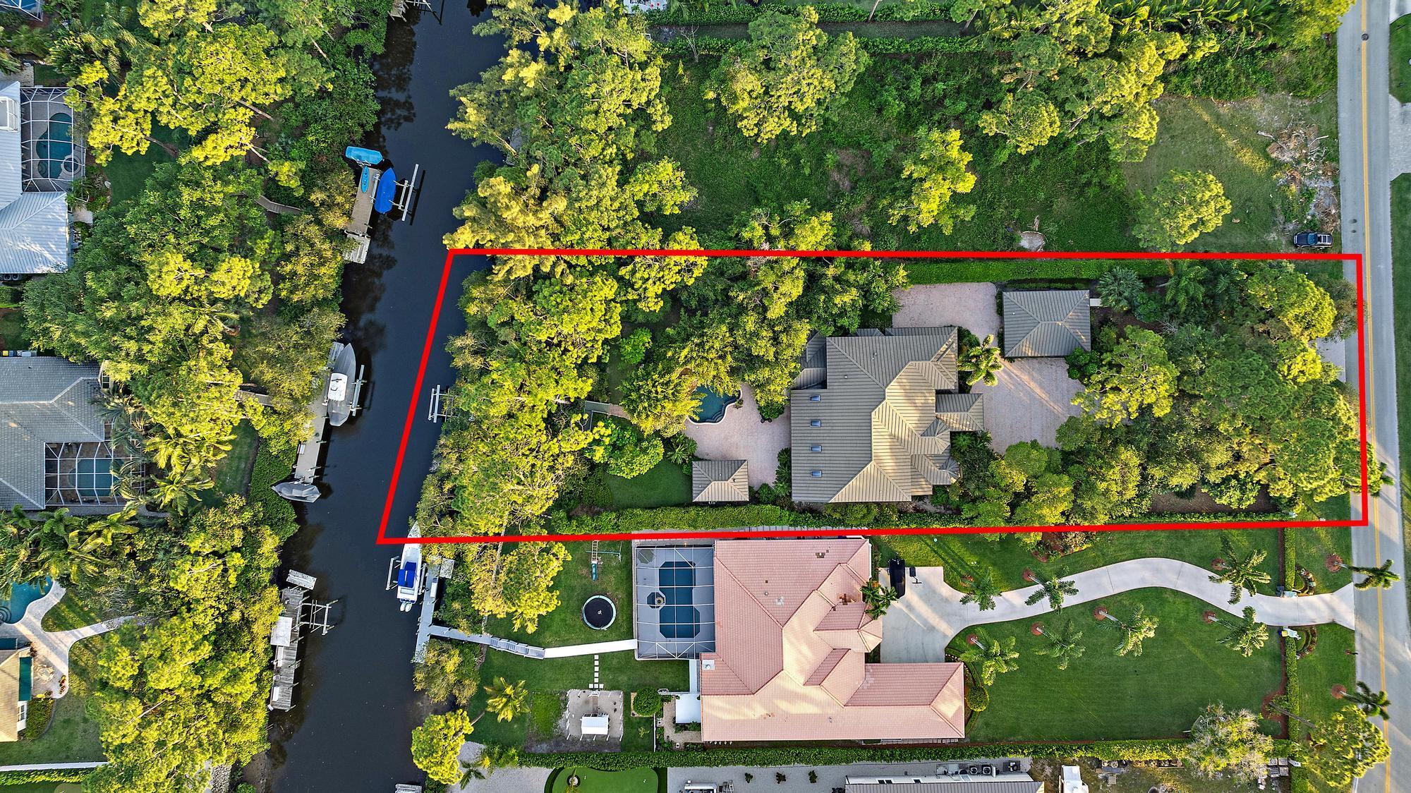 Image to showcase the property located at 18907 SE Loxahatchee River Road