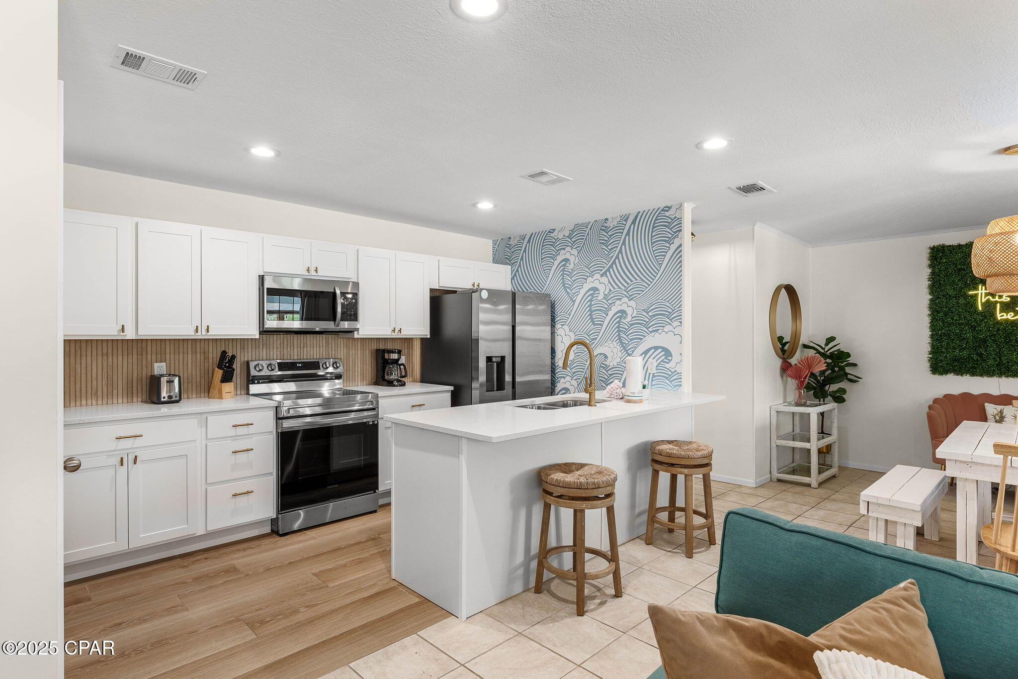 Njyzemjxrajl3vthpus3n20h13l9uzbiqaear7fnecs