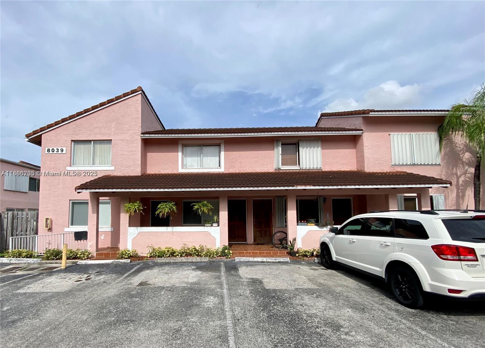 Doral Court Condo